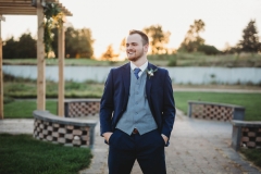 Men's Wedding Suits and Tuxedos in Minneapolis and St Paul